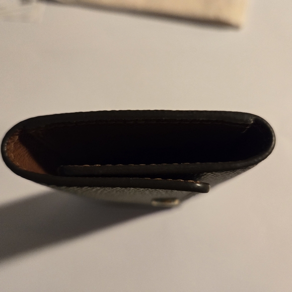 Louis Vuitton Coated Canvas 6 keyholder - Picture 3 of 12